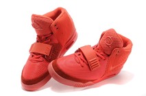 Красные кроссовки мужские Nike Air Yeezy на каждый день